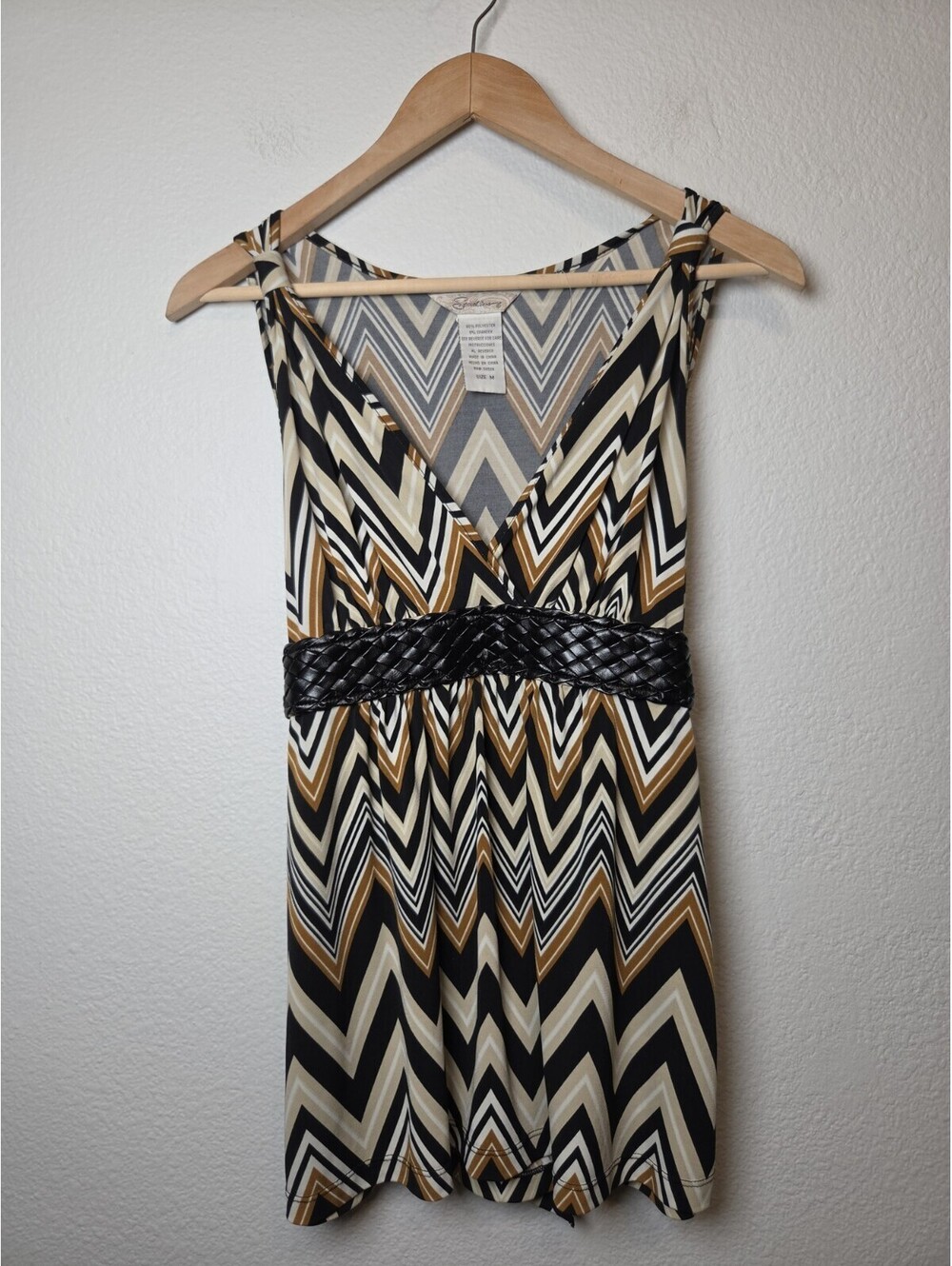 Y2K Bongo Sleeveless Patterned Belted V- Neck Lace Accent Back Shirt Womens Sz S